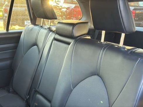 Used 2024 Toyota Grand Highlander AWD Hybrid image 31