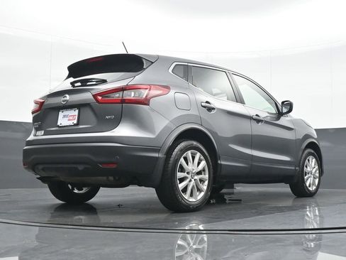 Used 2022 Nissan Rogue Sport S image 21