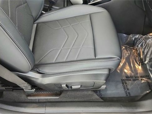 Used 2025 BMW X1 xDrive28i image 22