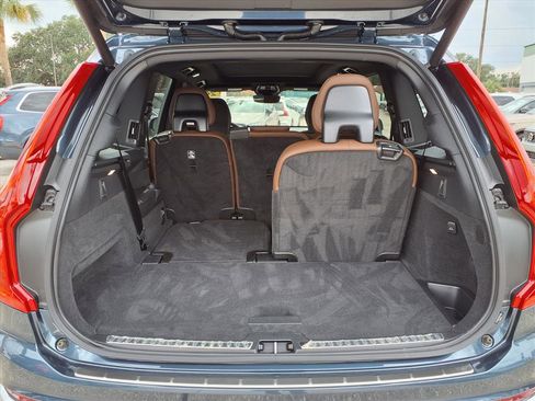 Used 2024 Volvo XC90 B6 Plus w/ Protection Package Premier image 19