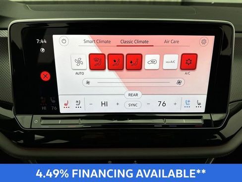 Certified 2025 Volkswagen Atlas Peak Edition SE image 20