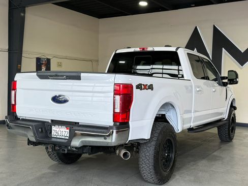 Used 2020 Ford F350 Lariat w/ Lariat Ultimate Package AWD/4WD image 4