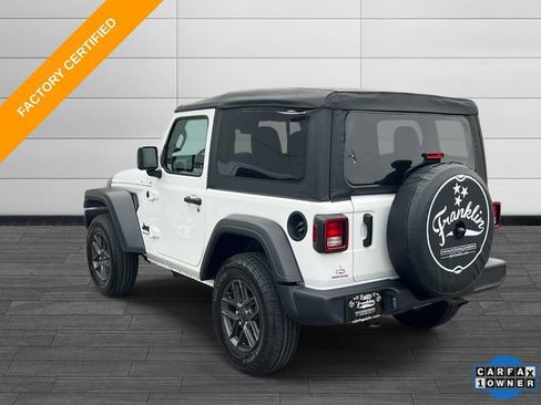 Used 2025 Jeep Wrangler Sport AWD/4WD image 5