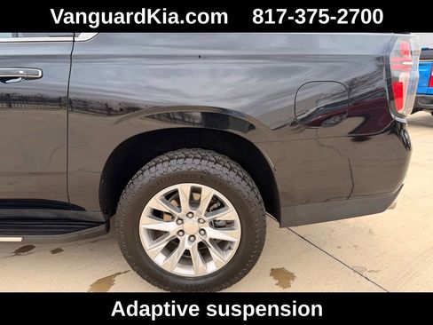 Used 2024 Chevrolet Suburban Premier AWD/4WD image 9