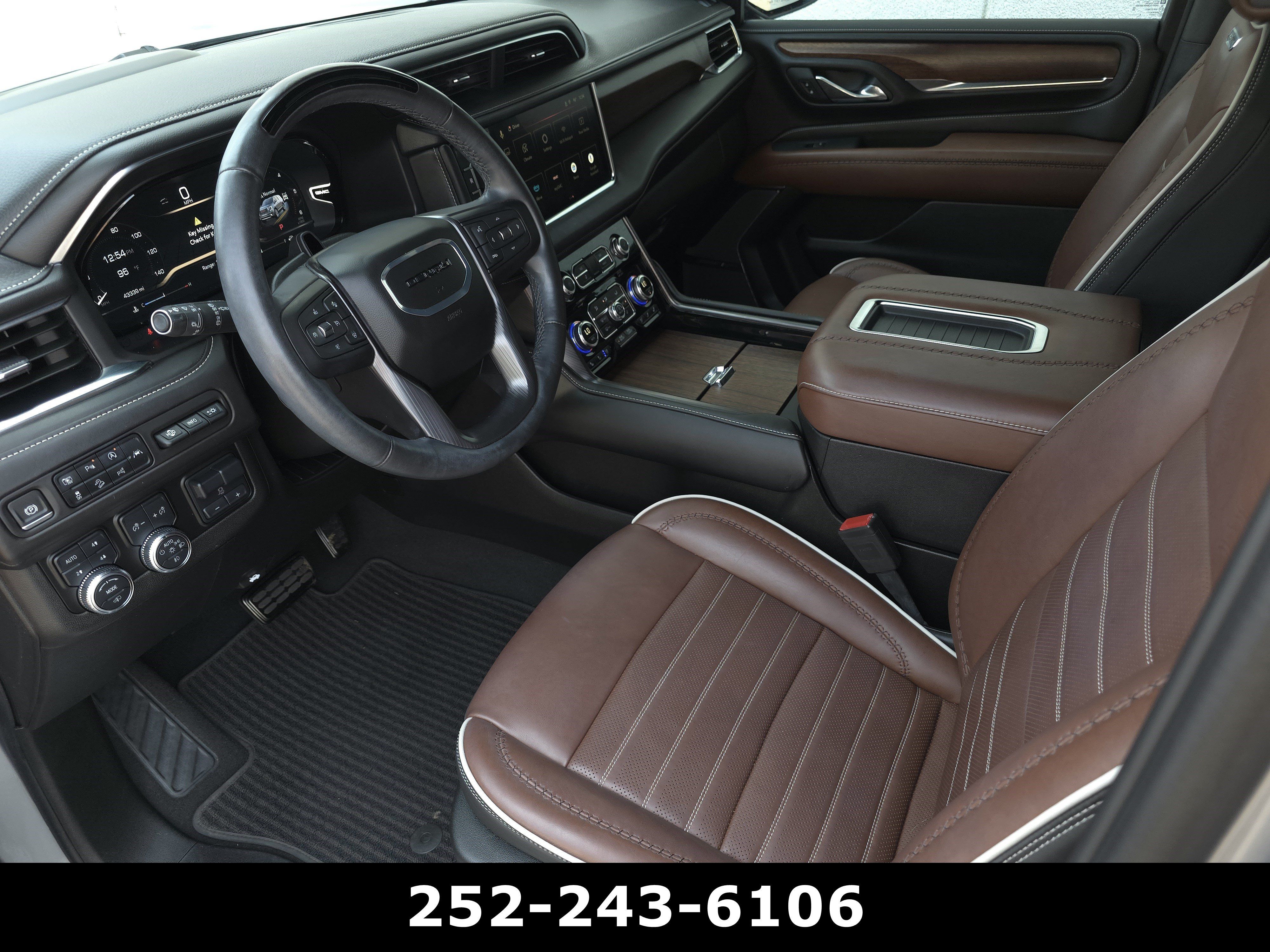 Used 2024 GMC Yukon Denali Ultimate AWD/4WD image 9