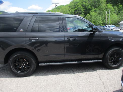 Used 2023 Ford Expedition Timberline AWD/4WD image 3