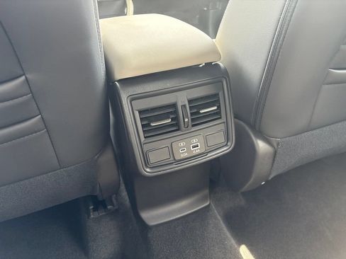 Certified 2026 Subaru Forester Premium w/ Base/Premium Package AWD/4WD image 25