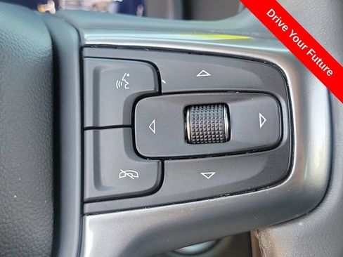 Used 2023 Chevrolet Tahoe Z71 w/ Luxury Package AWD/4WD image 6