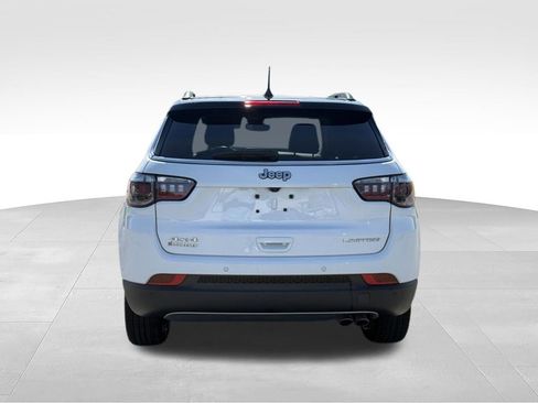 Used 2022 Jeep Compass Limited AWD/4WD image 23