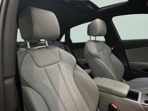 Used 2022 Audi A4 2.0T Premium Plus image 17