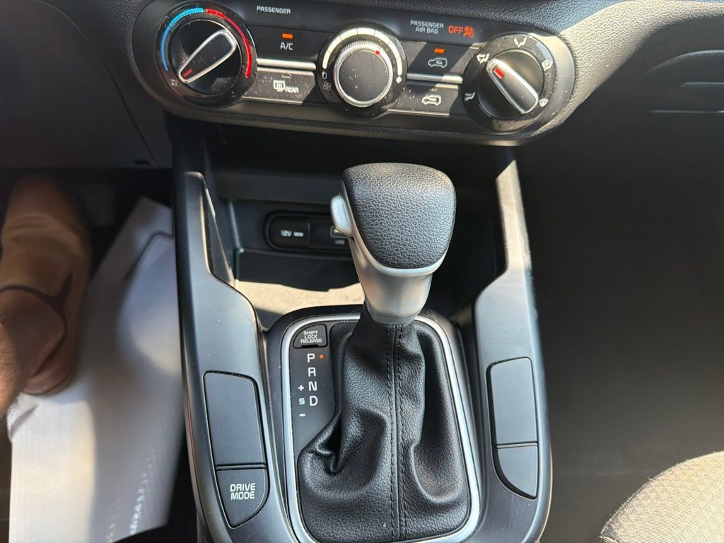 Used 2024 Kia Soul LX w/ Option Group 015 FWD image 20