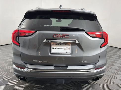 Used 2018 GMC Terrain Denali w/ Comfort Package image 5