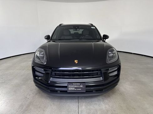 Certified 2022 Porsche Macan S AWD/4WD image 10