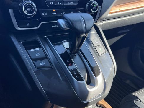 Used 2022 Honda CR-V Touring image 16
