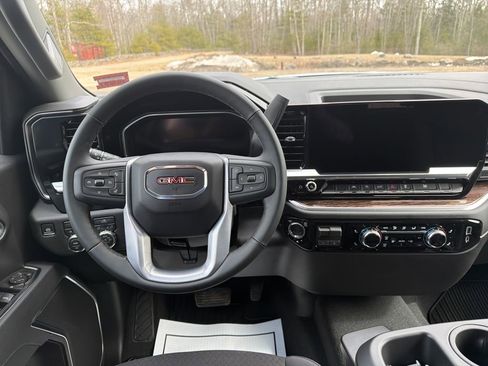 New 2026 GMC Sierra 1500 Elevation AWD/4WD image 16