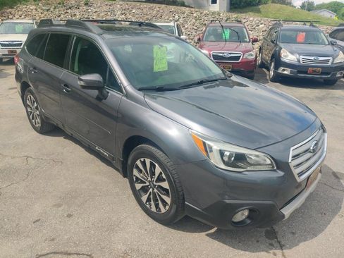 Used 2016 Subaru Outback 2.5i Limited AWD/4WD image 8