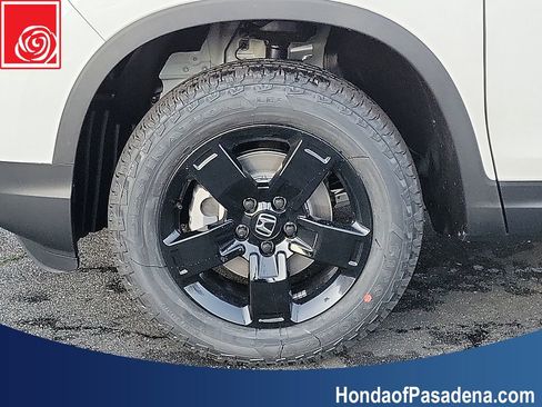 New 2026 Honda Ridgeline Black Edition image 2