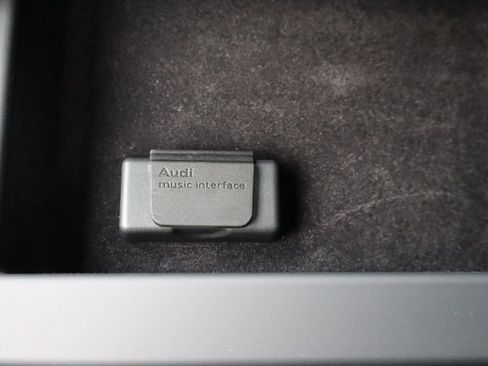 Used 2017 Audi A8 L 3.0T w/ Executive Package image 37