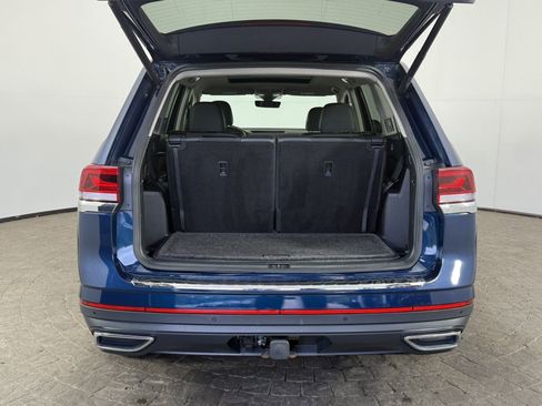 Used 2023 Volkswagen Atlas SEL AWD/4WD image 7