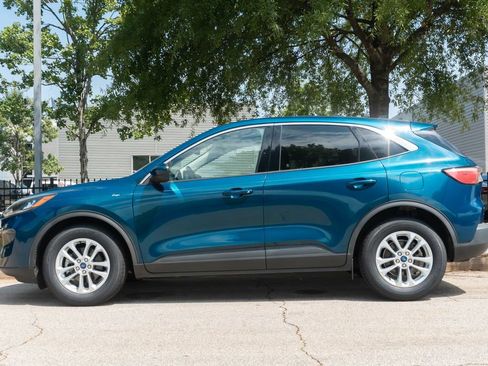 Used 2020 Ford Escape SE FWD image 6