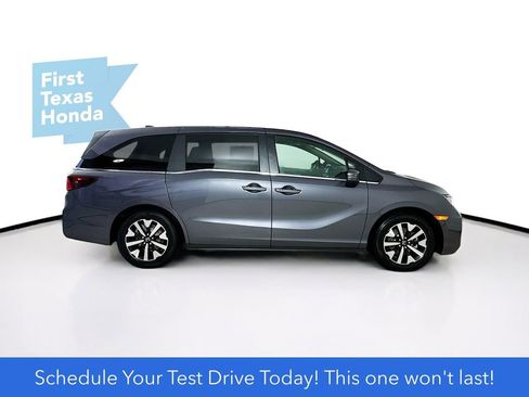 New 2026 Honda Odyssey EX-L image 9