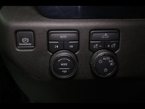 Used 2024 Chevrolet Silverado 1500 LT AWD/4WD image 13