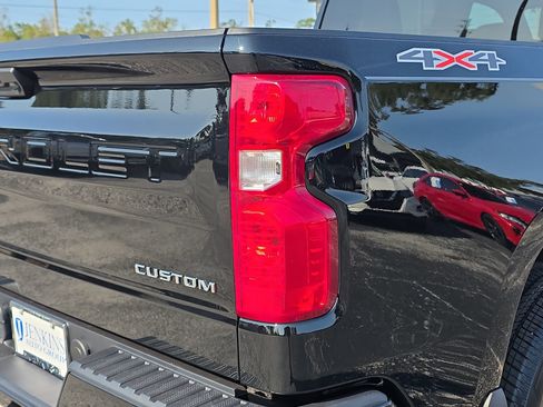 New 2026 Chevrolet Silverado 1500 Custom image 8