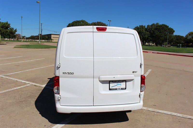 Used 2020 Nissan NV200 SV FWD image 3