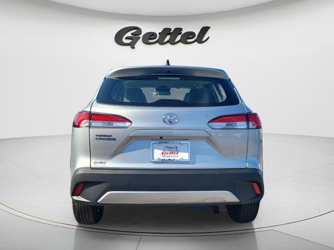 Used 2025 Toyota Corolla Cross L FWD image 6
