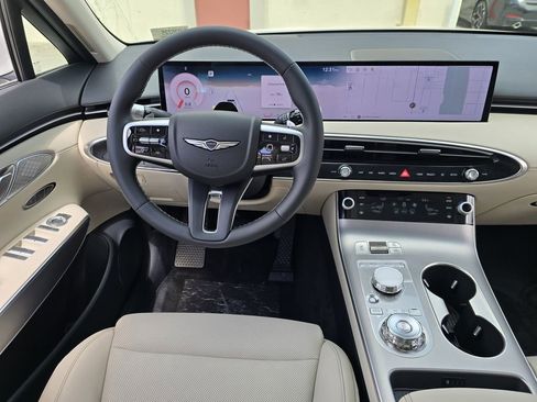 New 2026 Genesis GV70 2.5T Select AWD/4WD image 7