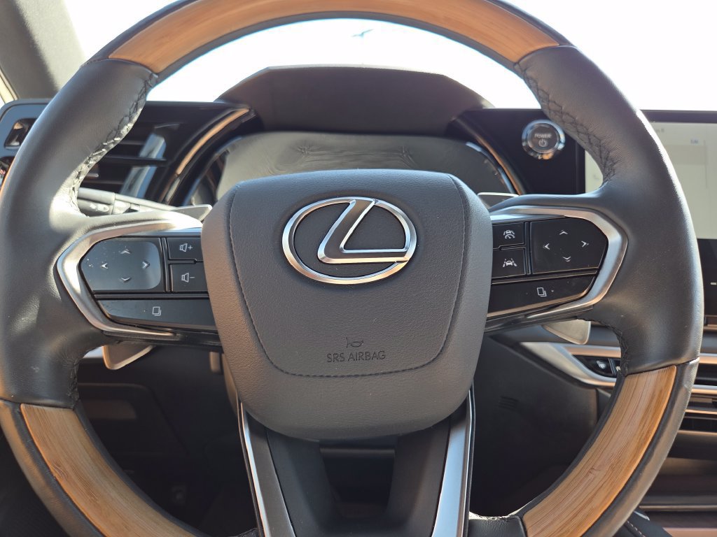 Certified 2025 Lexus RX 350 AWD/4WD image 39
