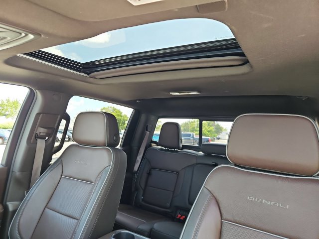 Certified 2025 GMC Sierra 1500 Denali w/ Denali Reserve Package AWD/4WD image 23