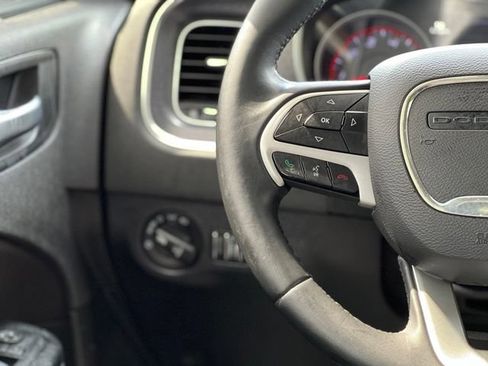 Used 2015 Dodge Charger SXT RWD image 33