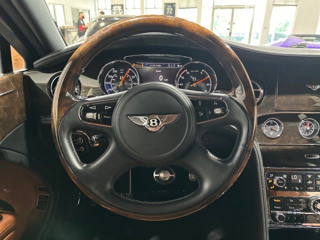 Used 2011 Bentley Mulsanne RWD image 60