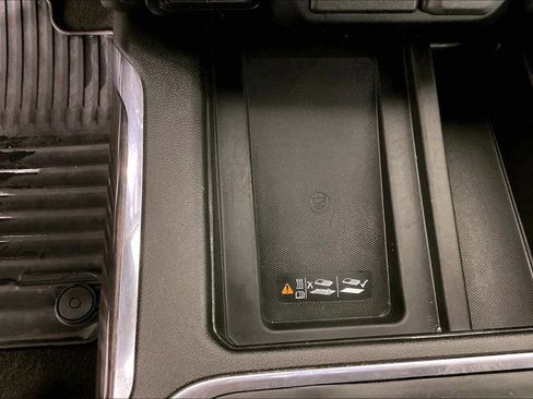 Used 2021 Chevrolet Silverado 3500 LTZ w/ LTZ Plus Package image 34