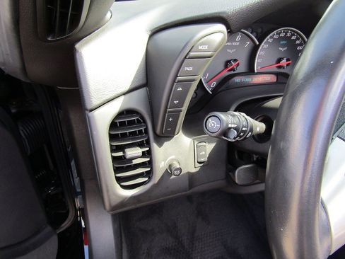 Used 2011 Chevrolet Corvette Grand Sport w/ Preferred Equipment Group RWD image 15
