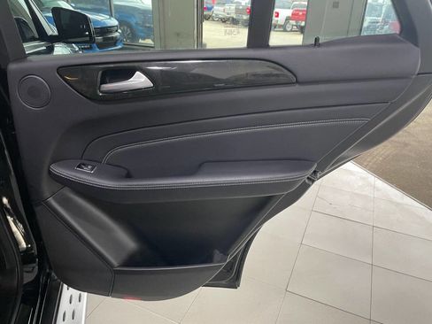 Used 2015 Mercedes-Benz ML 350 4MATIC image 24