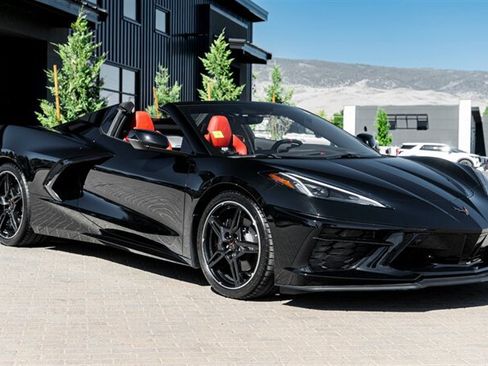 Used 2023 Chevrolet Corvette Stingray Preferred Conv w/ Battery Protection Package RWD image 1