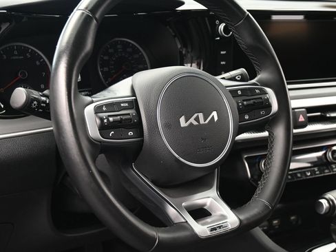 Used 2023 Kia K5 GT-Line image 14