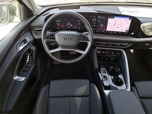 New 2025 Audi Q5 Premium Plus image 22