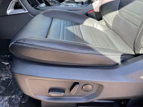 New 2025 Ford Ranger Lariat w/ Convenience Package image 13