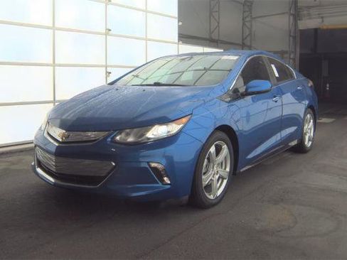Used 2017 Chevrolet Volt LT image 3