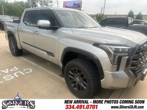 Used 2023 Toyota Tundra Platinum AWD/4WD image 1