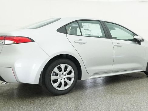 New 2026 Toyota Corolla LE FWD image 21