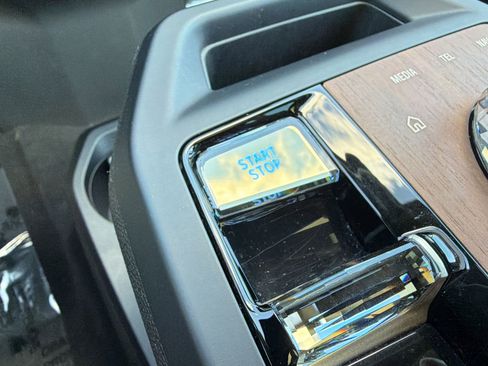 Used 2023 BMW iX xDrive50 w/ Premium Package image 26