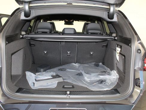 Used 2025 BMW X3 xDrive30i w/ Premium Package image 24