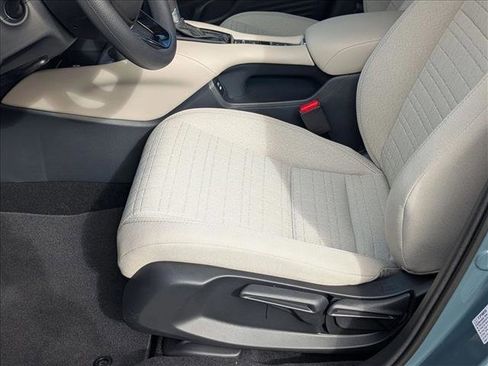 New 2026 Honda HR-V LX image 4