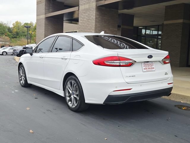 Used 2020 Ford Fusion SE FWD image 8