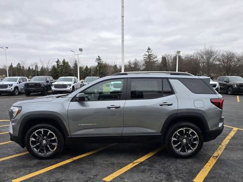 New 2026 GMC Terrain Elevation w/ Elevation Premium Package image 4