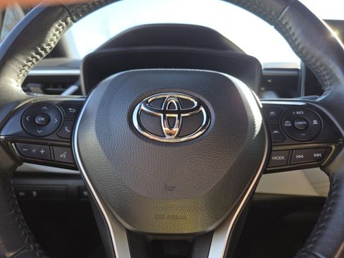 Used 2024 Toyota Corolla SE image 26